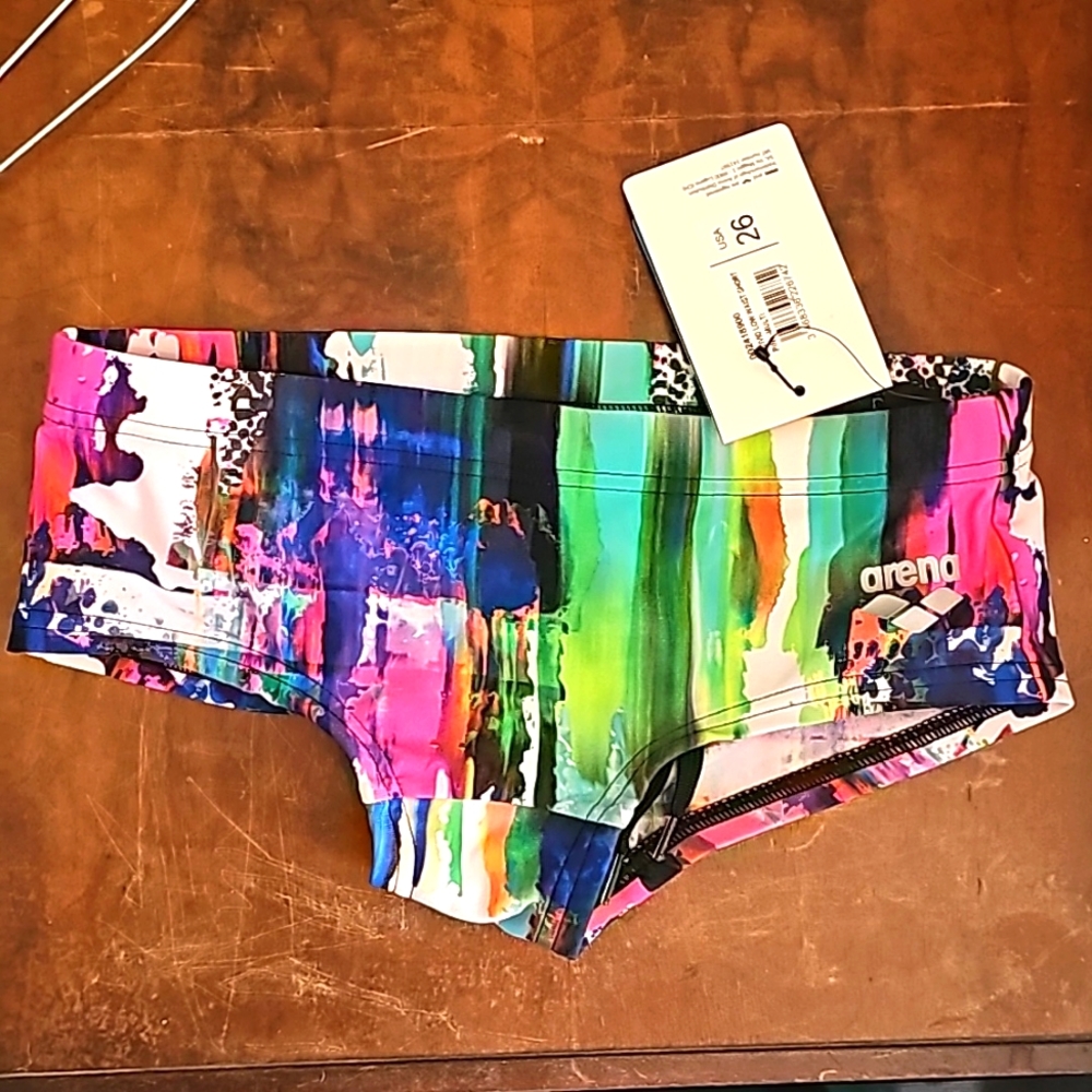 Arena Vivid low waist short pink multi size 26 swim brief Max life